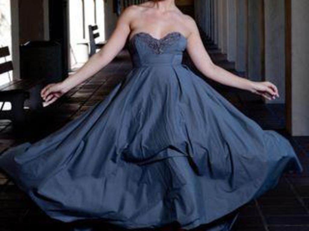 Hillary De Moineaux for Couture Bridal and Ready-to-Wear's video poster