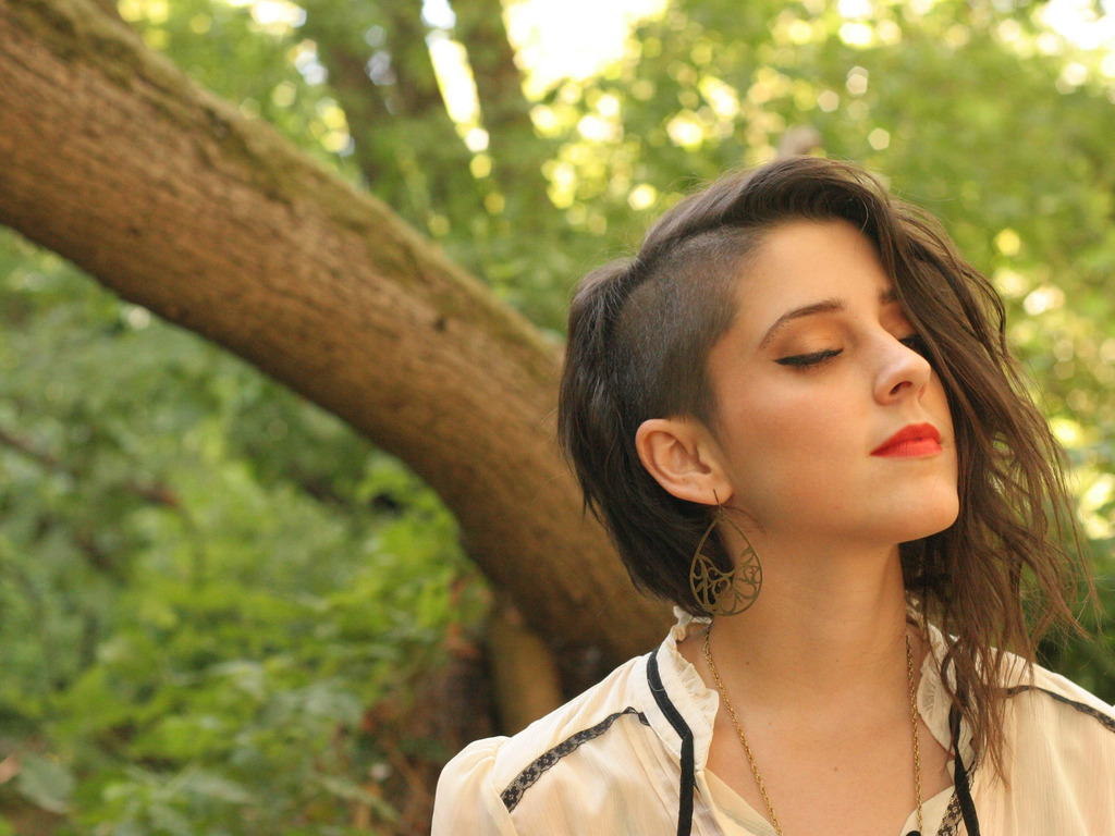 Lindsey Pavao's First Full Length Album!'s video poster
