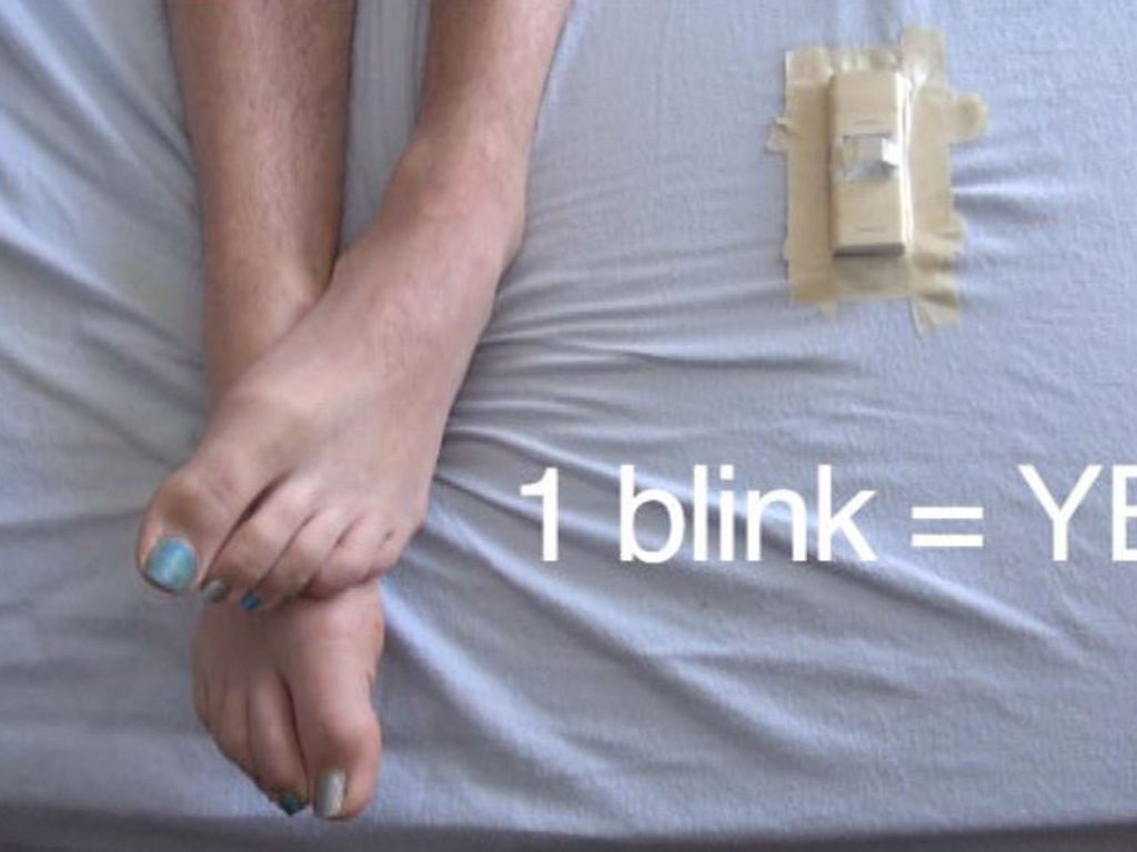 1 Blink = Yes: An Eye Controlled and Created DJ Set's video poster