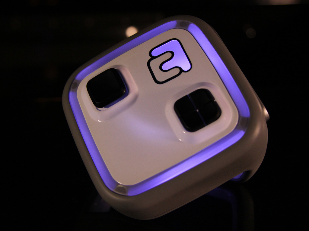 Combiform - The Combinable Game Controllers's video poster