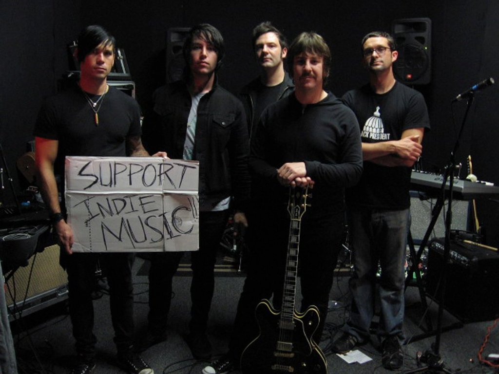 Run Run Run HAVE ROCK, WILL TRAVEL 2011 Tour's video poster