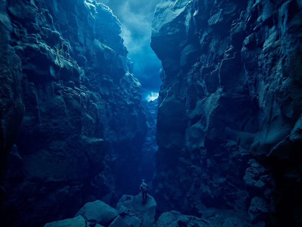 Rapture of the Deep's video poster