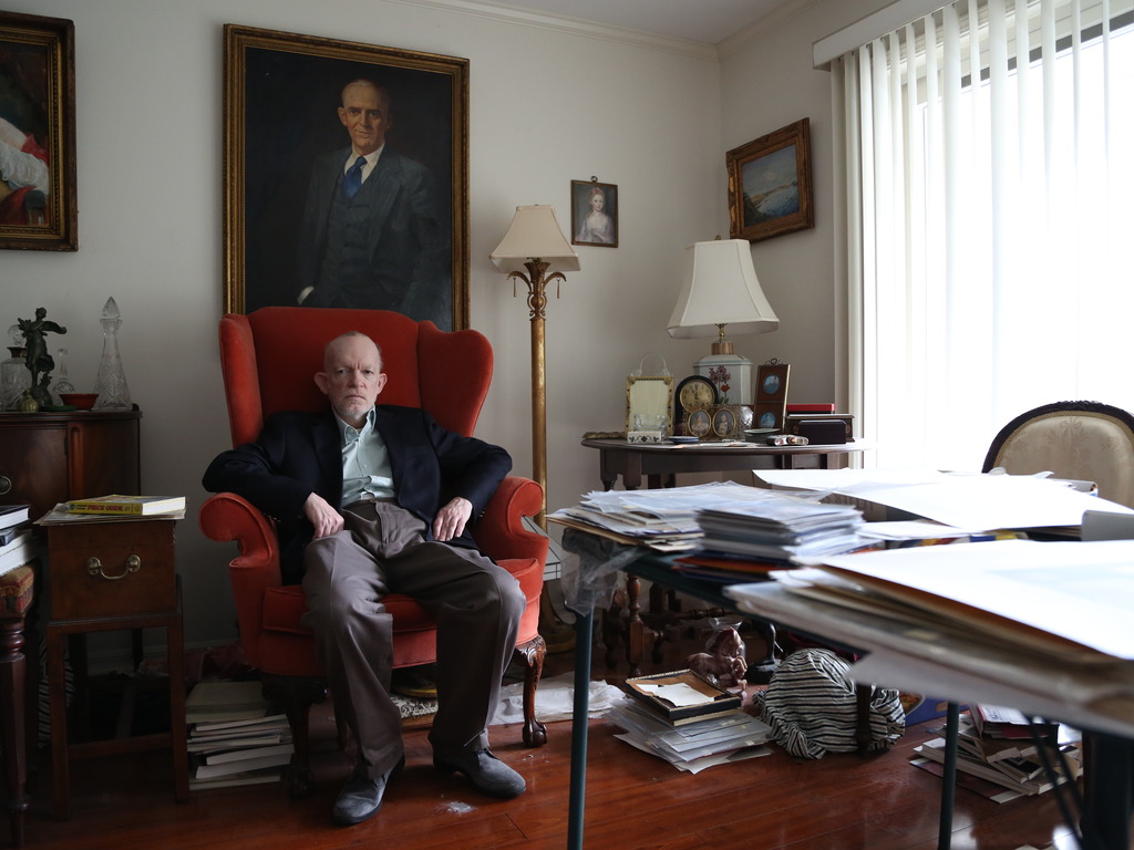 ART AND CRAFT, a feature documentary's video poster