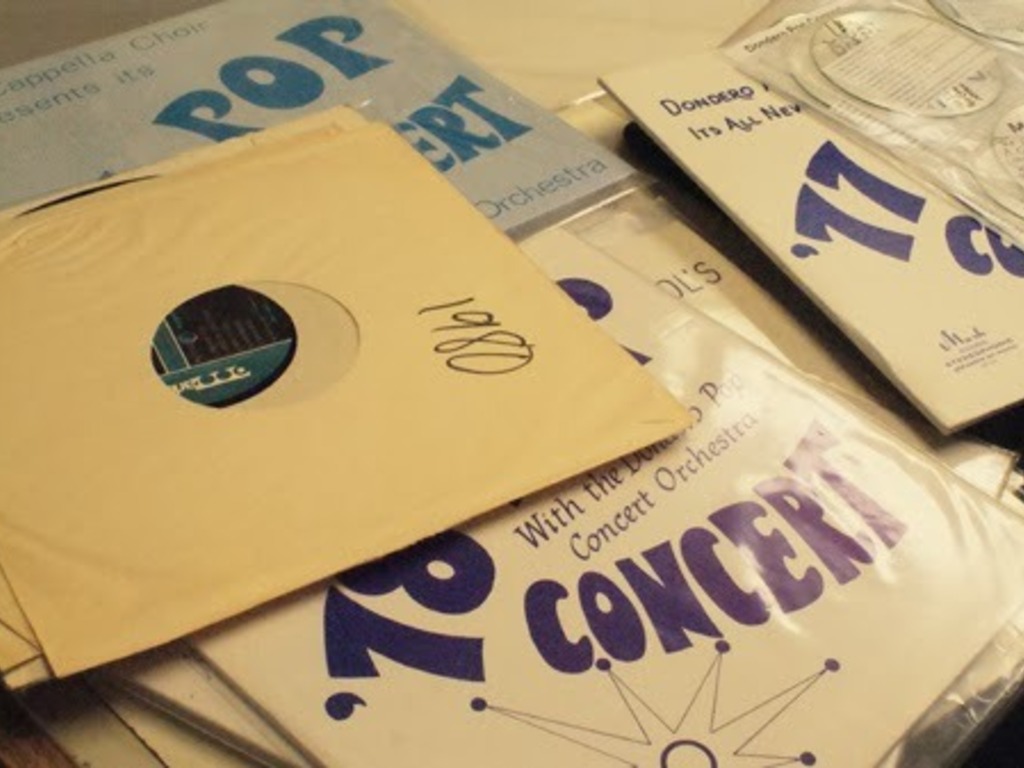 2 Guitars, Bass&Drums-The History of the Dondero Pop Concert's video poster